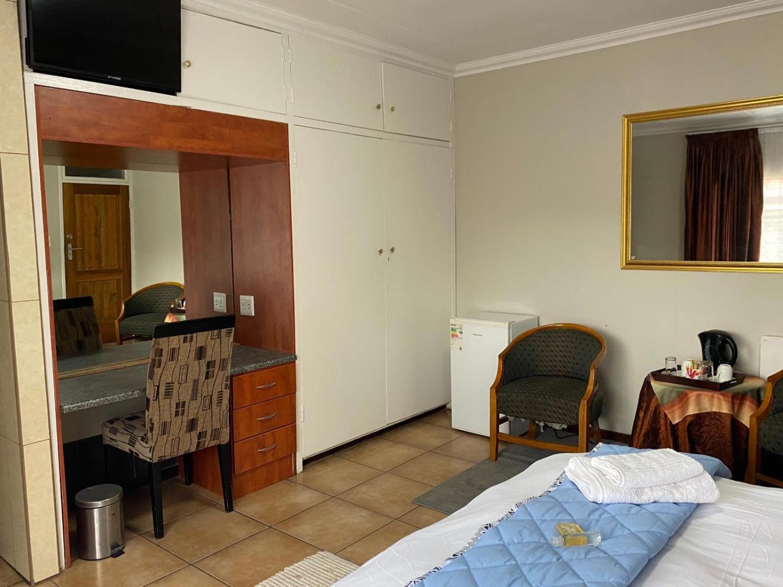 Africa Footprints Lodge Kempton Park Szoba fotó